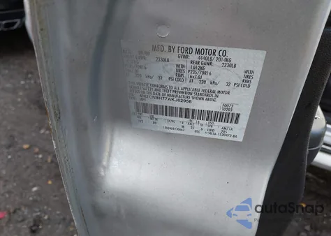 2010 Mercury Mariner Premier z USA, uszkodzony, nr VIN 4M2CN8H77AKJ02958